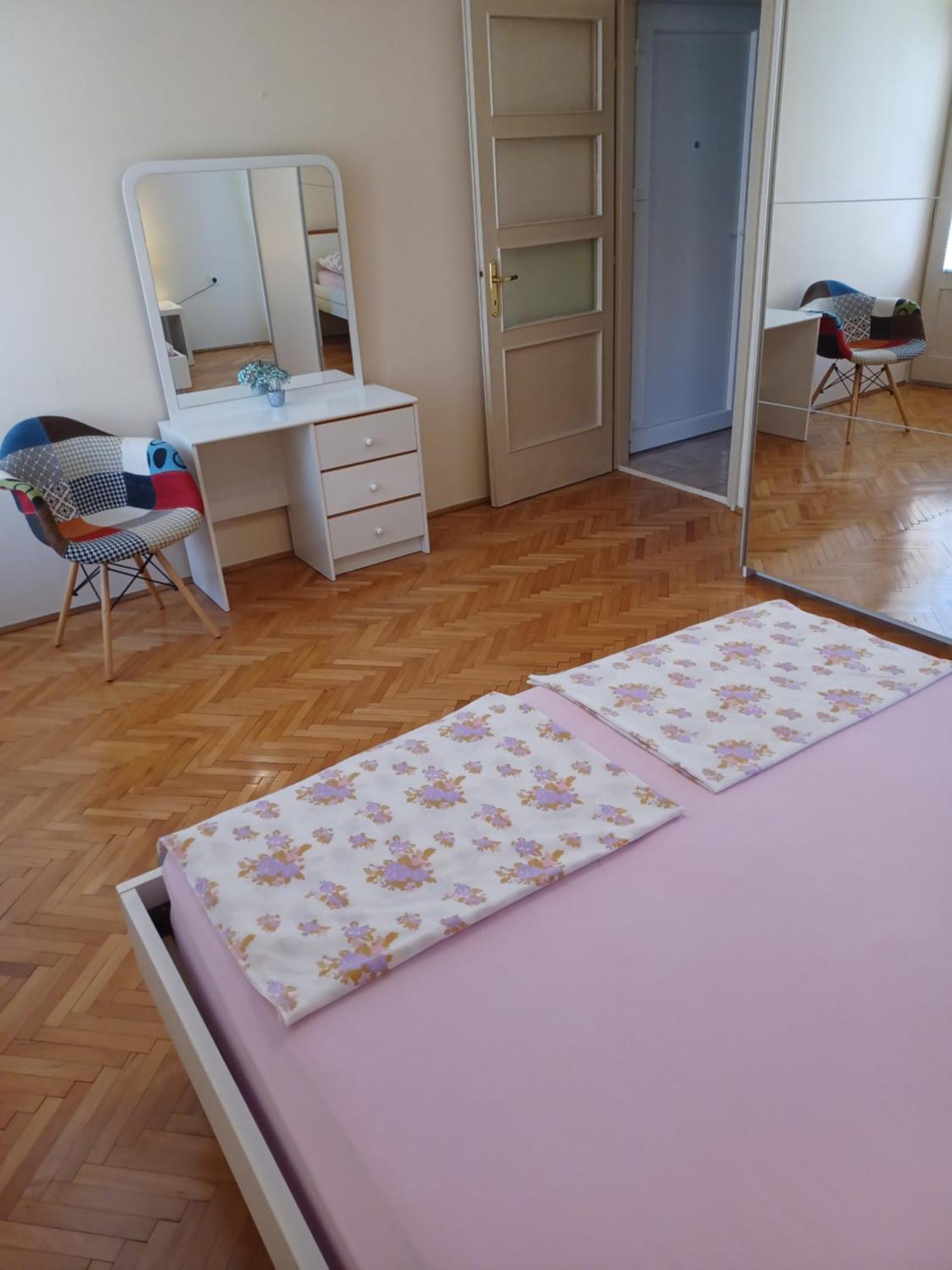Nena City Center Apartment Zara Esterno foto