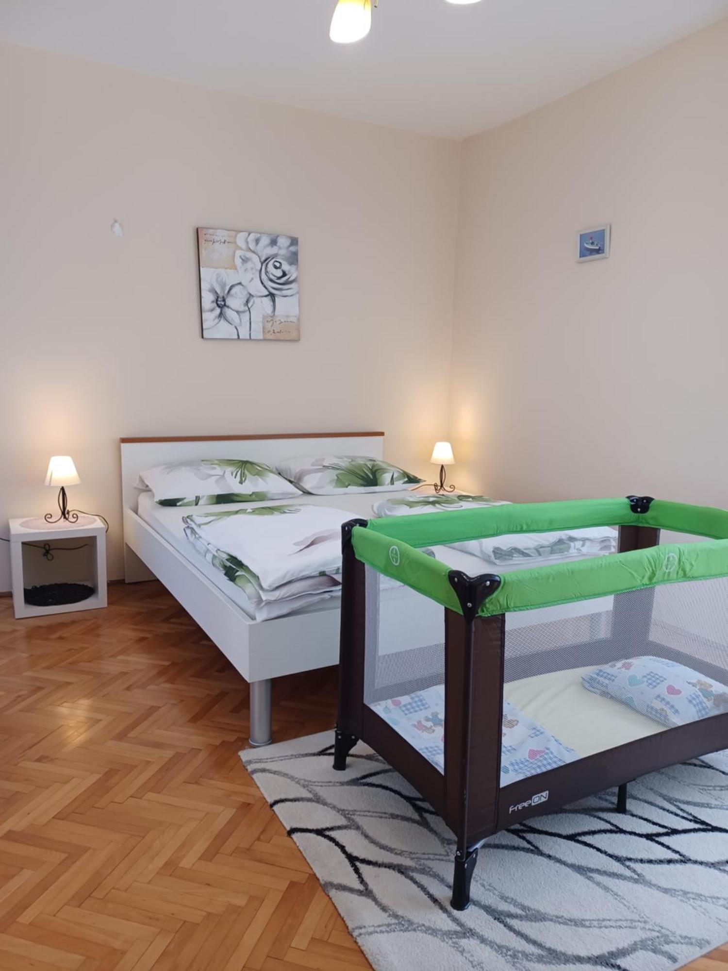 Nena City Center Apartment Zara Esterno foto